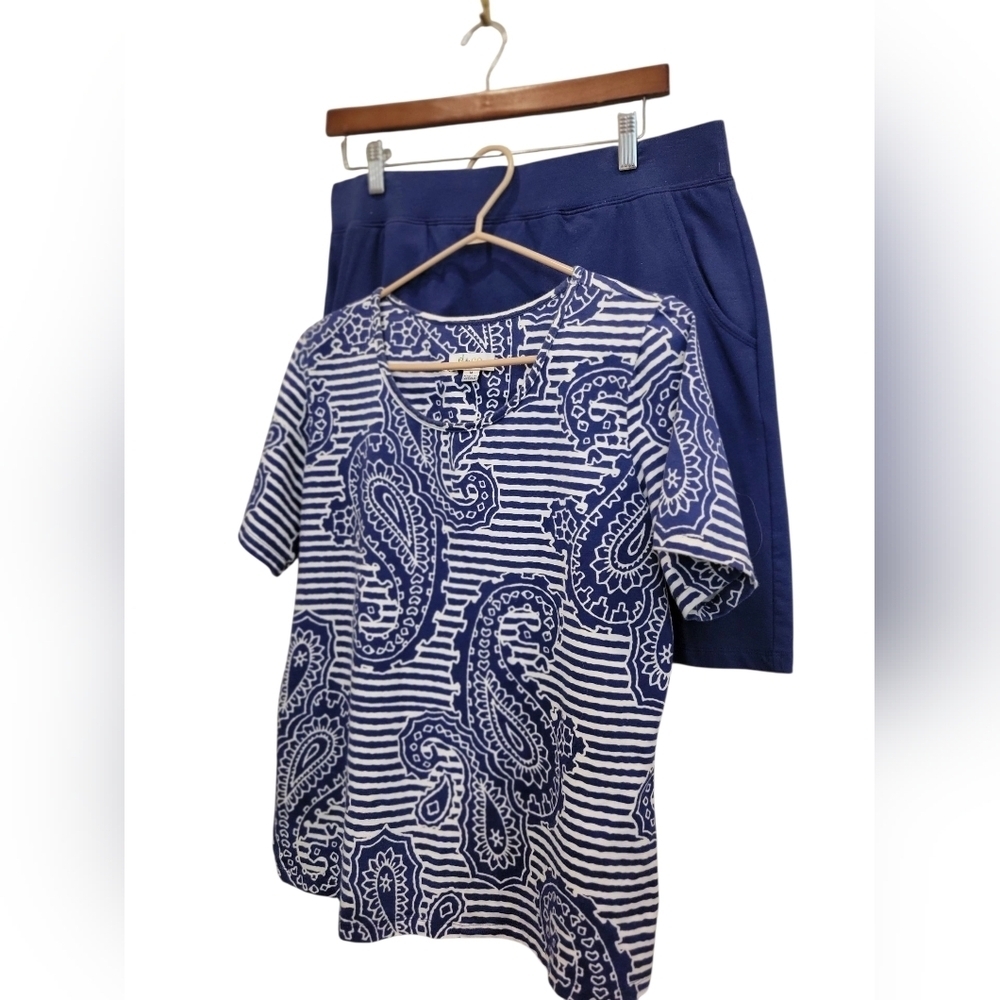 D& Co Active Womans 2 Piece Scort Set Tennis Golf Biking Sports